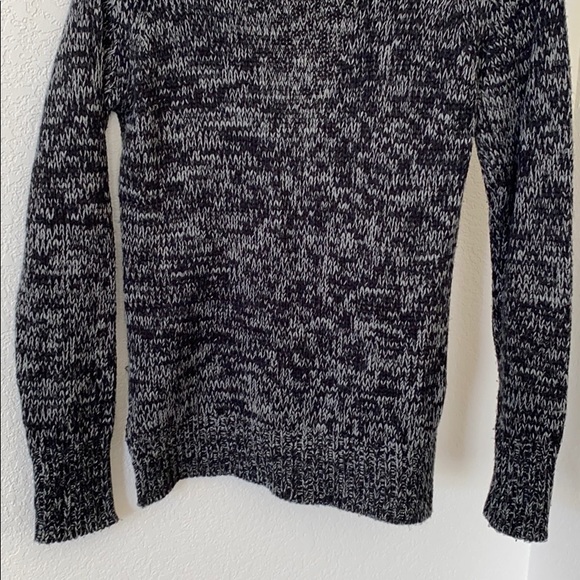 Button down sweater - Picture 6 of 6